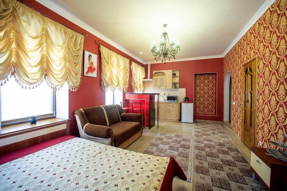 Apartments U Ratushi Kamjanyi Potoki Kültér fotó